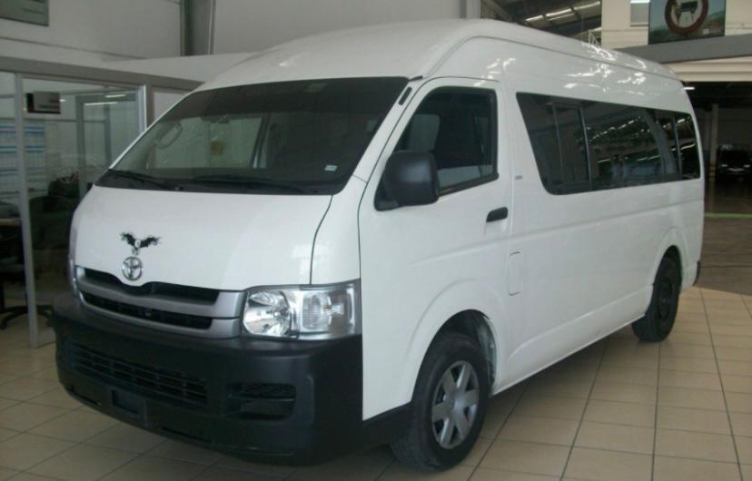 Toyota Hiace 2010