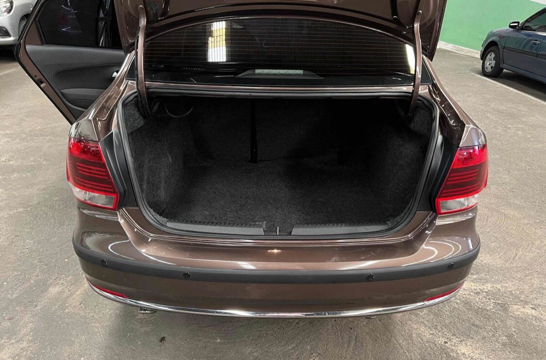 Volkwagen ventó confortline 2016 - Image 7