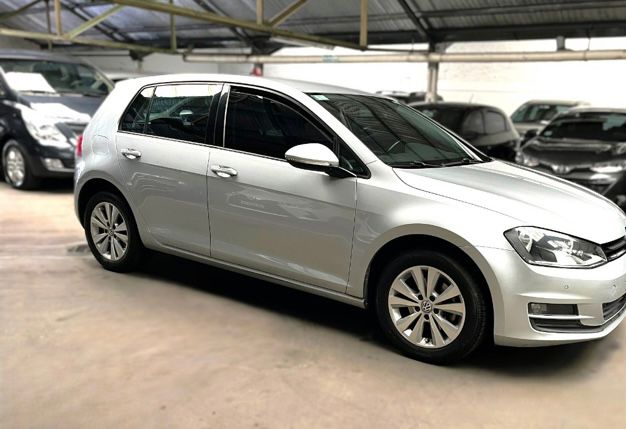Volkswagen Golf Highline 2015 - Image 4