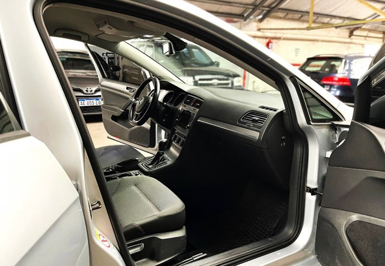 Volkswagen Golf Highline 2015 - Image 6